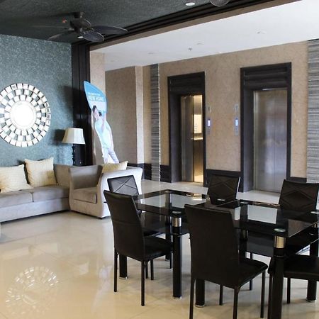 سيبو Luxanos Condo Place- San Marino المظهر الخارجي الصورة